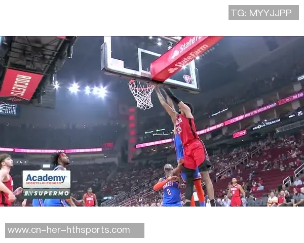 火箭队与雷霆队在2014至2015赛季的激烈对决回顾及精彩瞬间分析